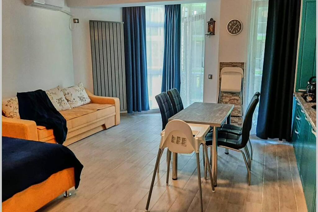 Eka Studio - Pool & Spa Beach Resort Navodari Ngoại thất bức ảnh