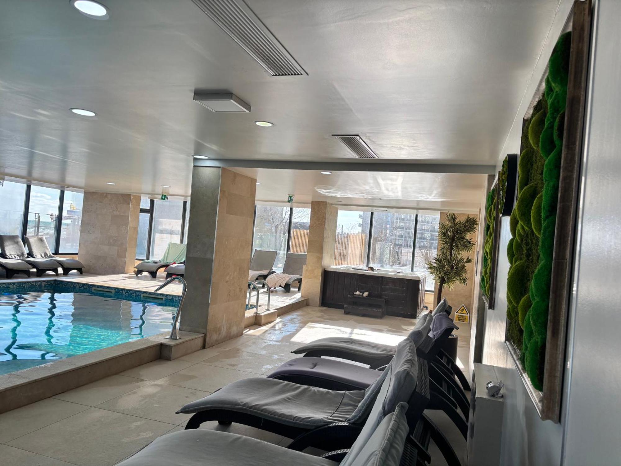 Eka Studio - Pool & Spa Beach Resort Navodari Ngoại thất bức ảnh